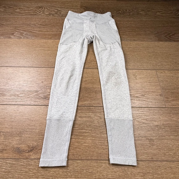 Athleta Girl High Rise Softluxe Tight, Gray Leggings, Ribbed Detail M 8-10 - Picture 2 of 9
